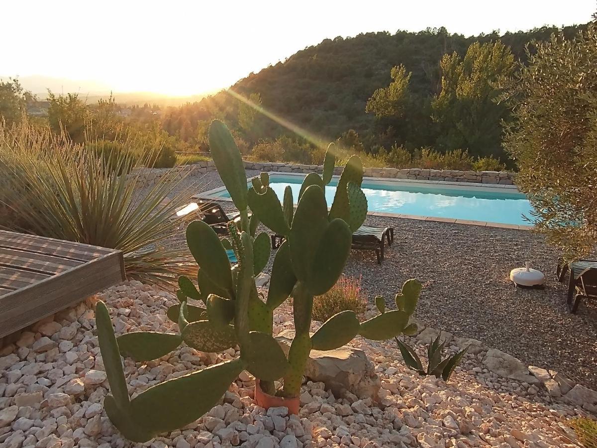 Bed and Breakfast Les Agaves Piscine Panoramique Vue Exceptionnelle Grospierres Exteriér fotografie